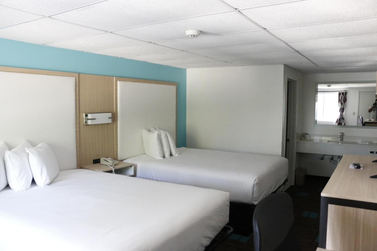 Howard Johnson By Wyndham West Yarmouth Cape Cod Extérieur photo