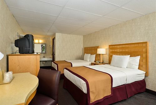 Howard Johnson By Wyndham West Yarmouth Cape Cod Extérieur photo